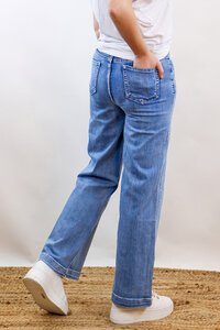 Wakee Wide Leg Jean