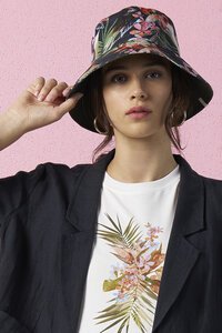 Madly Sweetly Palm Reader Hat