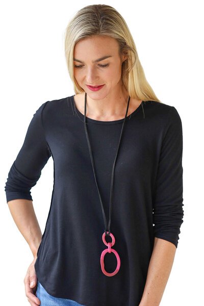 Archer House Triple Loop Pendant Necklace-gift-guide-Hello Cyril.