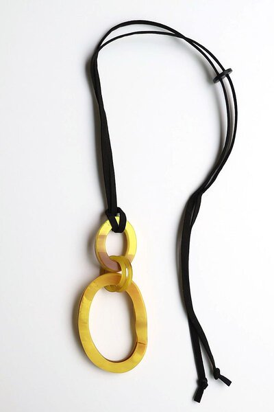 Archer House Triple Loop Pendant Necklace-gift-guide-Hello Cyril.