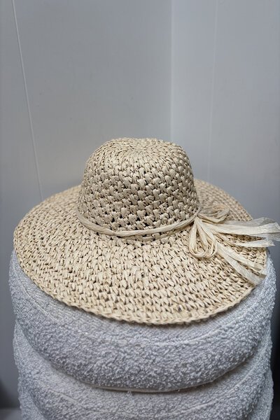 Head Start Crocheted Dome Hat-gift-guide-Hello Cyril.